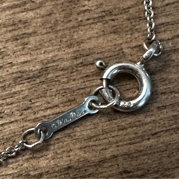 Tiffany & Co Sterling Silver Paloma Picasso Loving Heart Pendant Necklace 16" - Picture 11 of 11